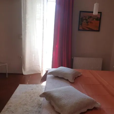 Apartamento At The Theatre