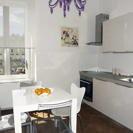 Apartment At The Theatre *